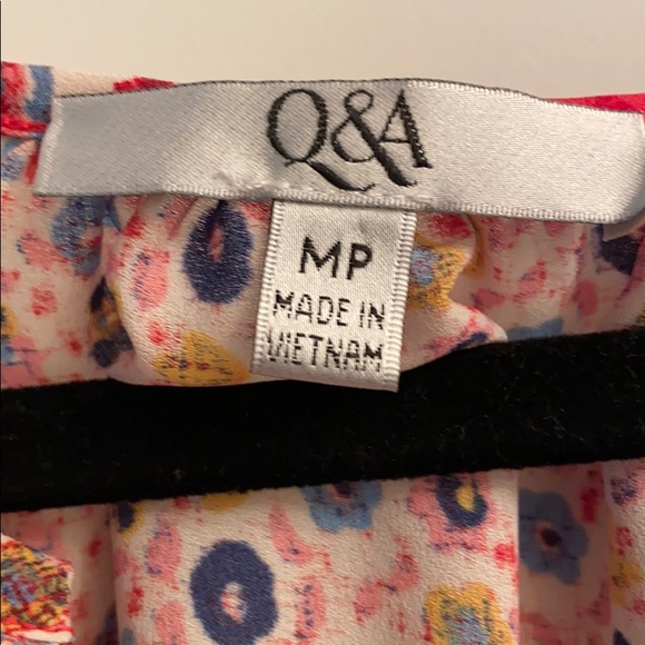 Multi colored blouse - Picture 6 of 6